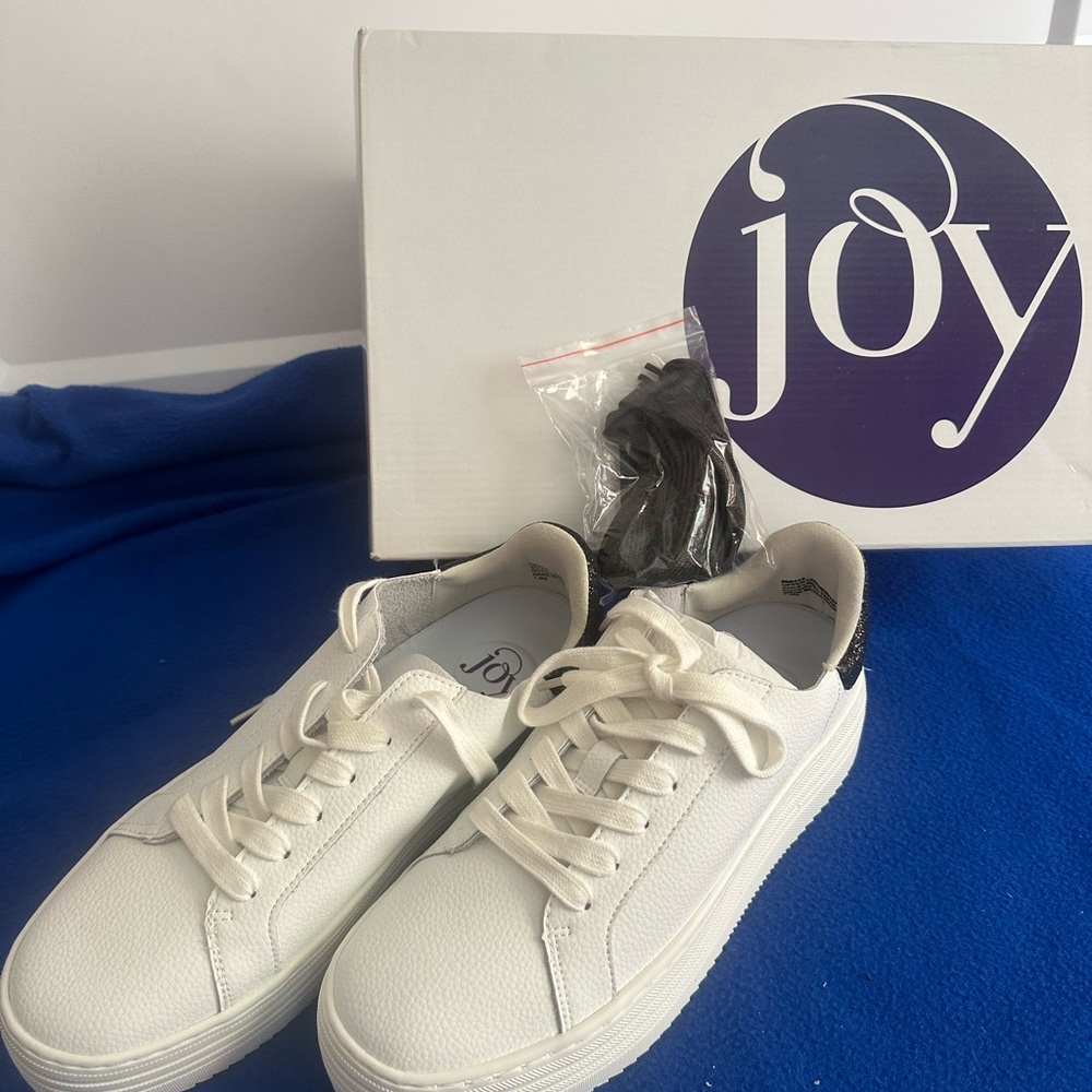 Joy Mangano White and Black Sneakers Versatile Casual Style